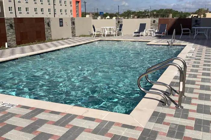 La Quinta Inn & Suites By Wyndham Corpus Christi Southeast Екстериор снимка