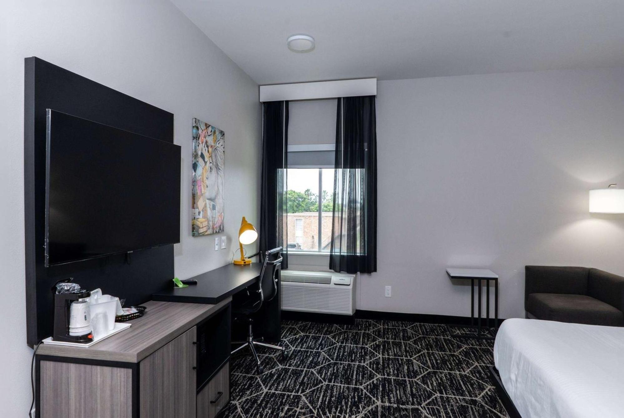 La Quinta Inn & Suites By Wyndham Corpus Christi Southeast Екстериор снимка